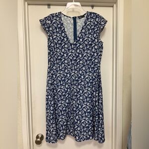 Hekka blue/white flower print dress - size L